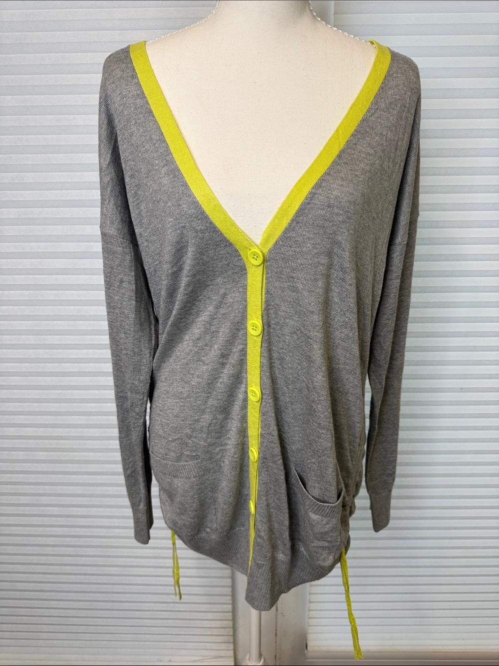 GAP Gray Cardigan with Lime Trim 1336